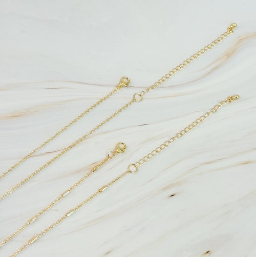 Pretty Chain Cross Necklace Set Of 2